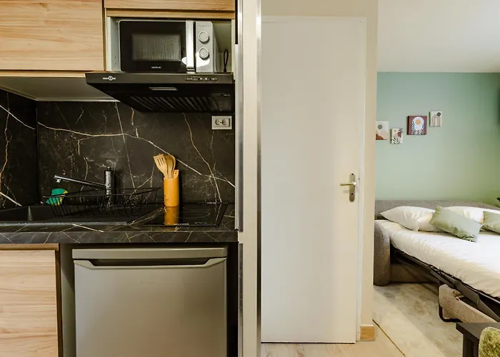 Le Petit * Valence (Drome)