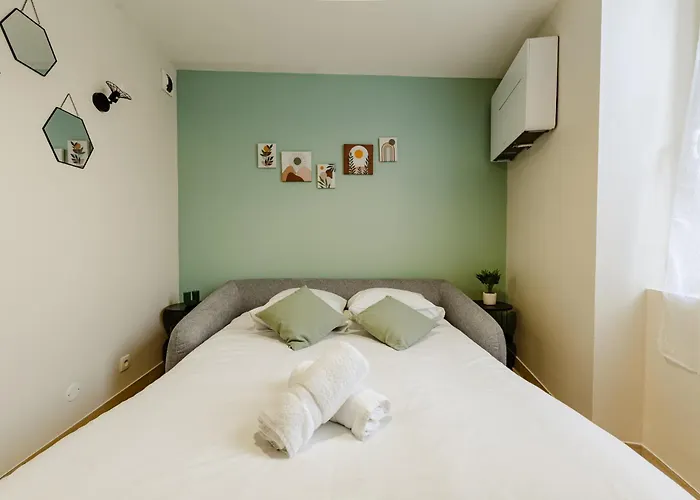 Le Petit Lägenhet *